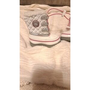 -Toddler Girls Totes Star Winter Snow Boots-Size 5